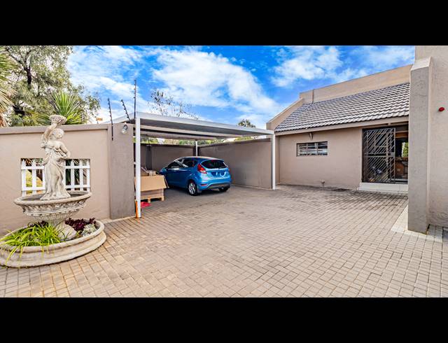 4 BEDROOM HOUSE FOR SALE IN MAYFIELD PARK